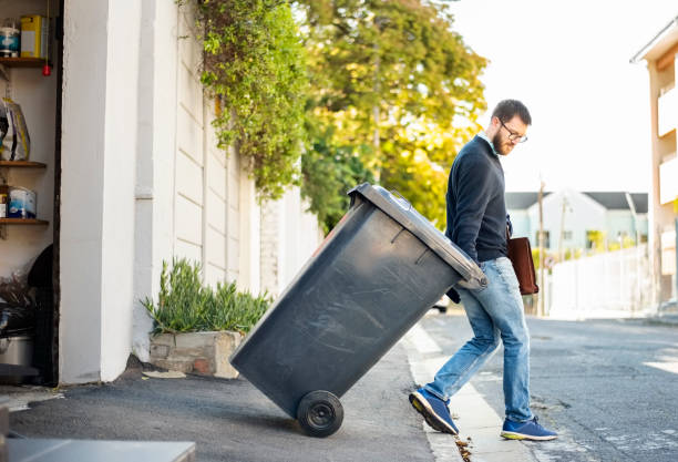 Best Commercial Junk Removal  in Town N Country, FL